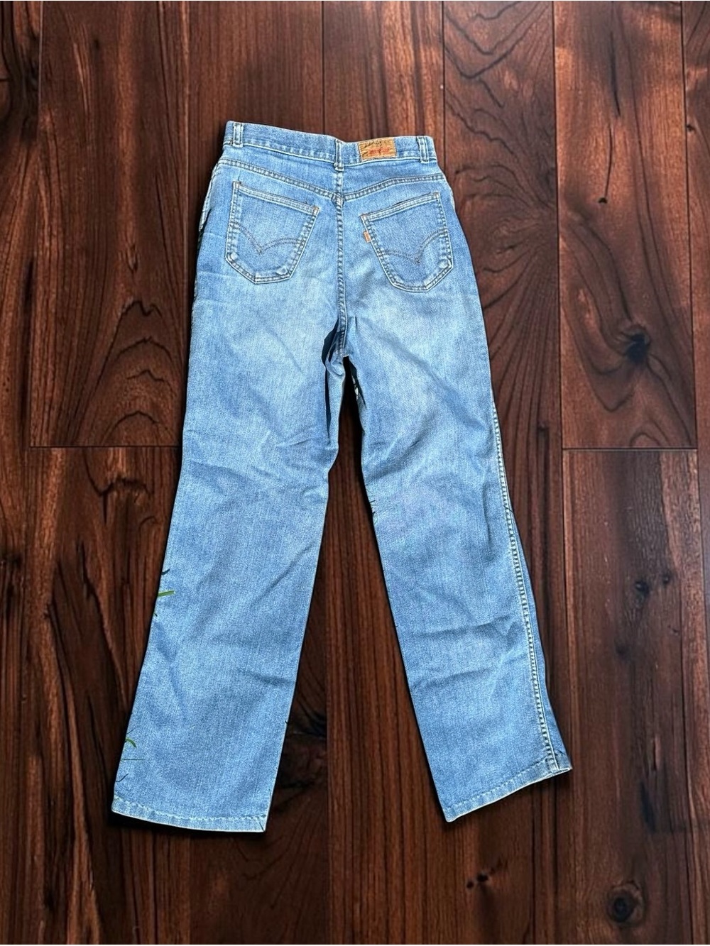Vintage Levi’s 816 Women’s Gold Bronze Tab Size 4-6 Relaxed Fit USA 1980’s Fade